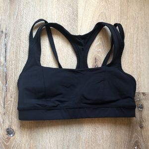 Lululemon black sports bra size 6